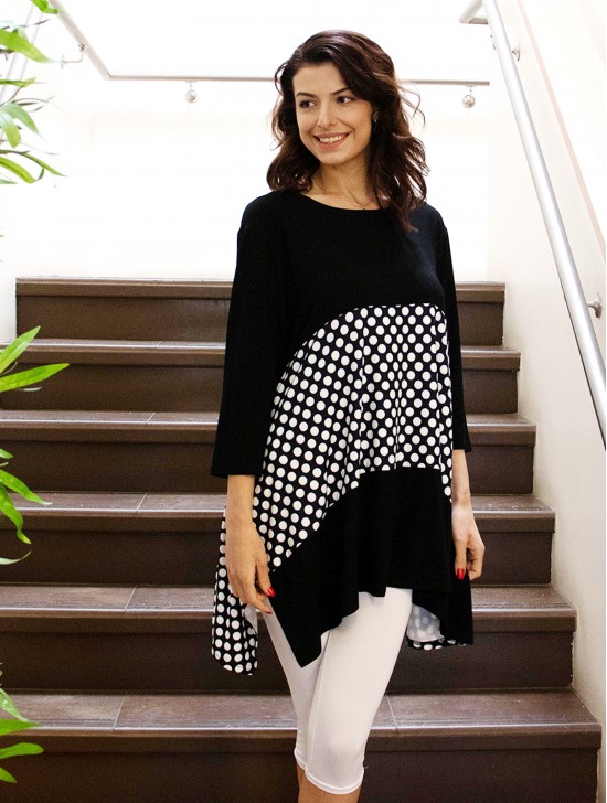 Sleeved Fashion Top W/ Polka Dots Pattern